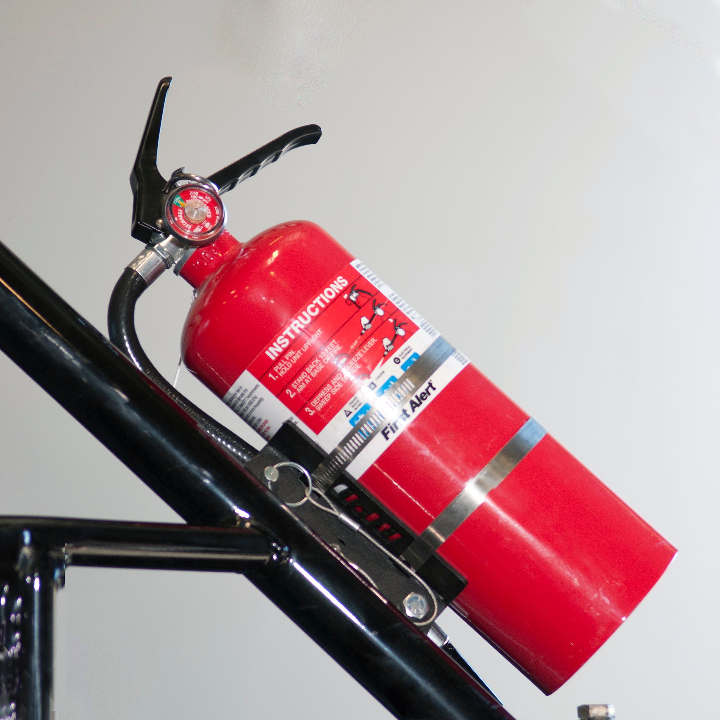 Fire Extinguisher Mount - Flat Bottom