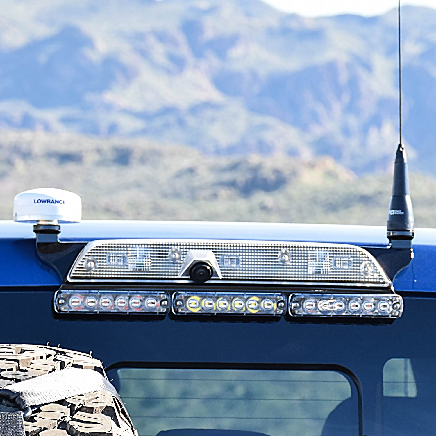 Third Brake Light DUAL Antenna Mount - 2022-2023 Ford Maverick - With Tomar LED Lights